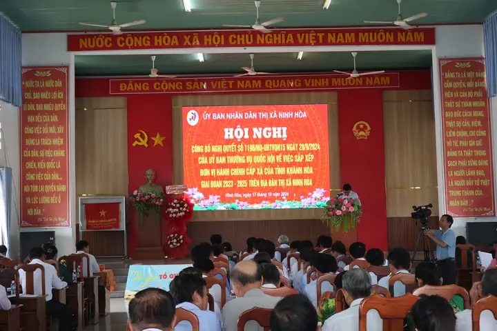 Thị Xã Ninh Hòa Công Bố Nghị Quyết Của Ủy Ban Thường Vụ Quốc ... Thị Xã Ninh Hòa Công Bố Nghị Quyết Của Ủy Ban Thường Vụ Quốc ...