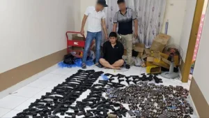 Người Đứng Sau Trang 'báo Đen Airsoft' Chuyên Bán Súng, Công Cụ ...