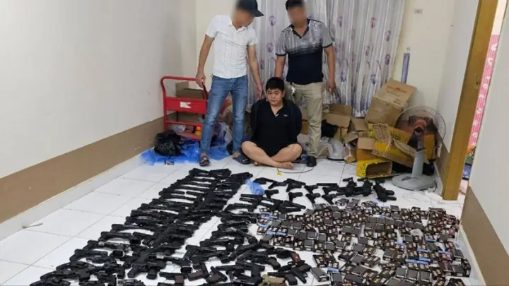 Người Đứng Sau Trang 'báo Đen Airsoft' Chuyên Bán Súng, Công Cụ ...