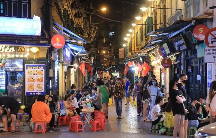 “oanh Tạc” Chợ Đêm Phố Cổ Hà Nội