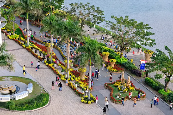 ​những Tuyến Phố Đi Bộ “đình Đám” Của Tp.hcm - Midtown