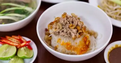 Phở Khô Bảo Lộc - Bỏ Túi 7 Địa Chỉ Ăn Ngon Quên Lối Về Phở Khô Bảo Lộc - Bỏ Túi 7 Địa Chỉ Ăn Ngon Quên Lối Về