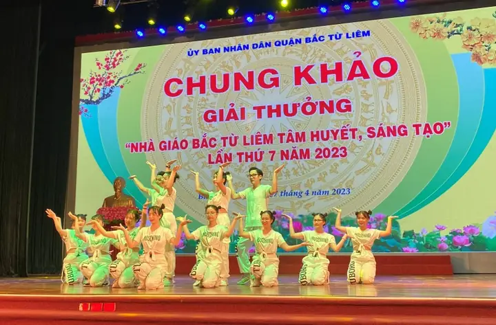 Chung Khảo Giải Thưởng "nhà Giáo Bắc Từ Liêm Tâm Huyết, Sáng ... Chung Khảo Giải Thưởng "nhà Giáo Bắc Từ Liêm Tâm Huyết, Sáng ...