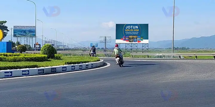 Vòng Xoay Quốc Lộ 1a - Nguyễn Tất Thành - Vuong Di Advertising