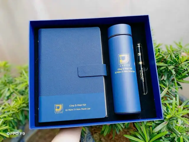 11.5. Set Quà Tặng Thầy Cô Giáo Ngày Họp Lớp