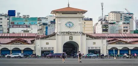 Chợ Bến Thành: Địa Chỉ, Giờ Hoạt Động & Kinh Nghiệm Đi