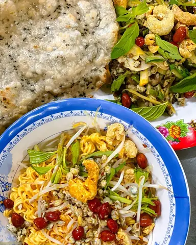 Cơm Hến Ông Ích Khiêm