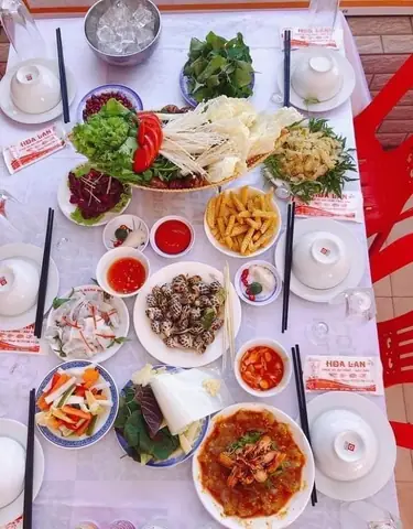 Nhà Hàng Hải Sản Hoa Lan