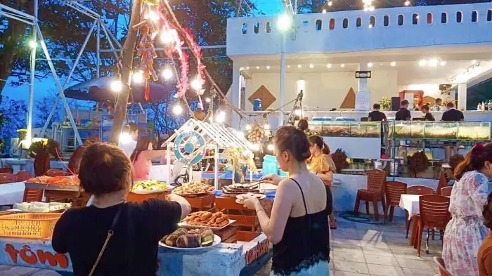 Top 10 Quán Ăn Ngon ở Đồ Sơn: Hải Sản Tươi Rói, Giá Hợp Lý
