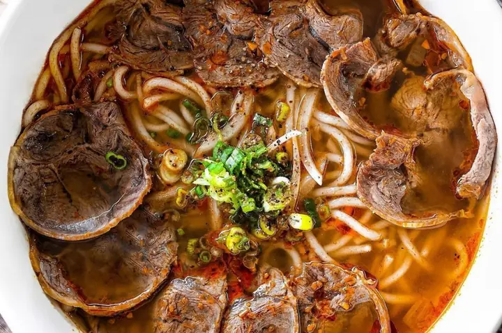 Top Điểm Ăn Sáng Ngon Dân Địa Phương Hay Ghé Ở Đồng Hới ...