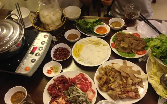 Đông Béo - Bò Nhúng Dấm - Xã Đàn Ở Hà Nội | Foody.vn Đông Béo - Bò Nhúng Dấm - Xã Đàn Ở Hà Nội | Foody.vn
