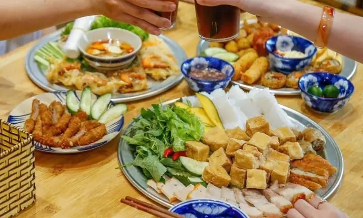 Bún Đậu Mắm Tôm Mẹt Bở: Đậm Đà Mắm Tôm, Đồ Ăn Đầy Đặn, Giá Yêu Thương
