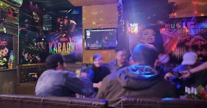 Tụ Điểm Hát Cho Nhau Nghe - Biến Tướng Karaoke Ở Hà Nội
