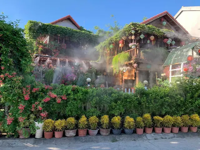 10. Kha My Cafe – Quán Cafe Vườn Đẹp Ở Hội An Siêu Đông Khách 10. Kha My Cafe – Quán Cafe Vườn Đẹp Ở Hội An Siêu Đông Khách
