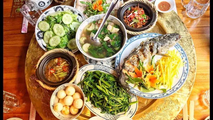 Top 10+ Quán Cơm "ăn Là Ghiền" Tại Quy Nhơn | Xanh Sm