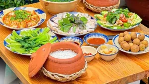 Chỉ Tên 7 Quán Cơm Niêu Thủ Đức Ngon, Đắt Khách Nhất | Xanh Sm