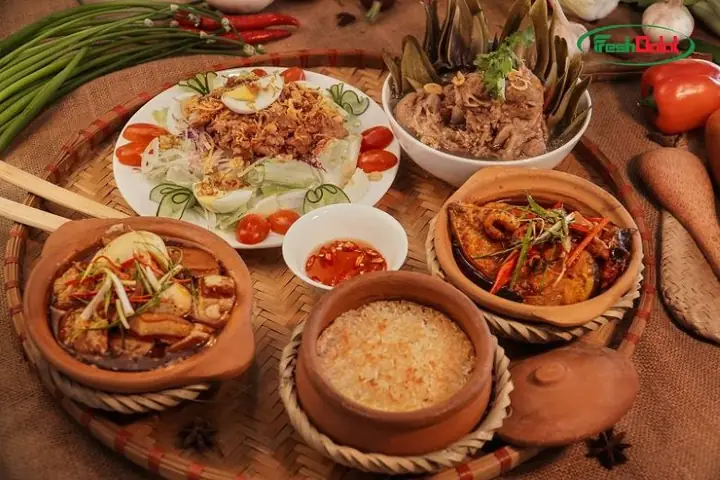 Lưu Gấp Danh Sách 9 Quán Cơm Niêu Ngon “bá Cháy” Ở Đà Lạt