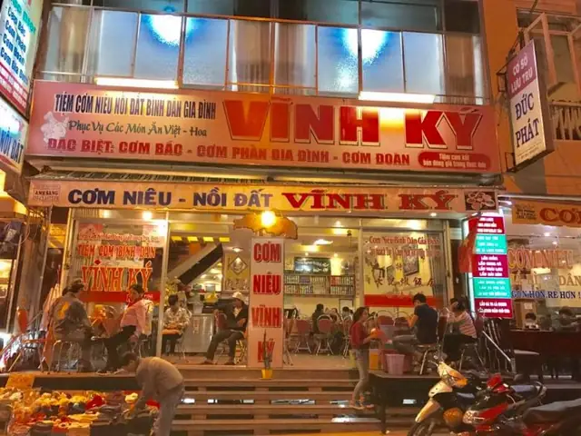 Cơm Niêu Vĩnh Ký