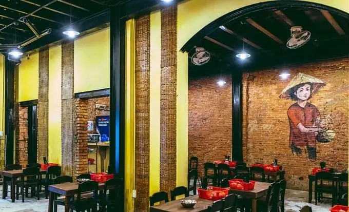 Ốc Chị Em Quận 1 Sài Gòn