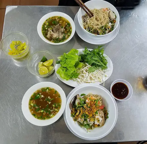 Hủ Tiếu Nam Vang Phượng
