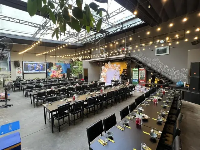 Mr.beer Food & Beer – Quán Nhậu Đường Xô Viết Nghệ Tĩnh Đà Nẵng Gần Đại Học Kiến Trúc Mr.beer Food & Beer – Quán Nhậu Đường Xô Viết Nghệ Tĩnh Đà Nẵng Gần Đại Học Kiến Trúc