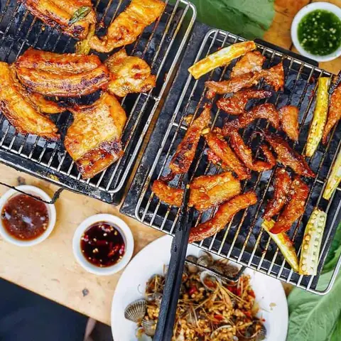 Mọi Quán – Quán Nhậu Ngon Có View Đẹp Ở Đà Nẵng