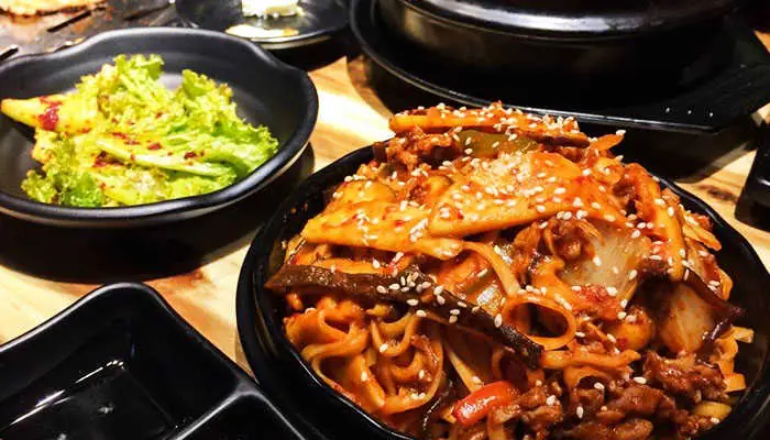 Những Món Nướng Tuyệt Vời Ở Quán Fungi Chingu Đà Lạt