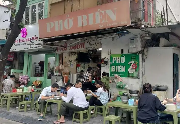Phở Biên – Nét Truyền Thống Phở Gia Truyền Hơn 70 Năm Qua