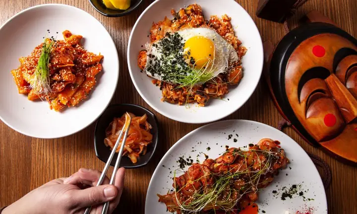 Nhà Hàng Hàn Quốc Ở Hội An – Trải Nghiệm Hương Vị Xứ Kim Chi ...