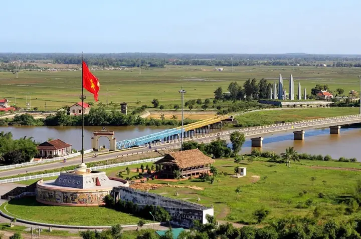 Quảng Bình Cách Quảng Trị Bao Nhiêu Km? Khoảng Cách Và Kinh ...