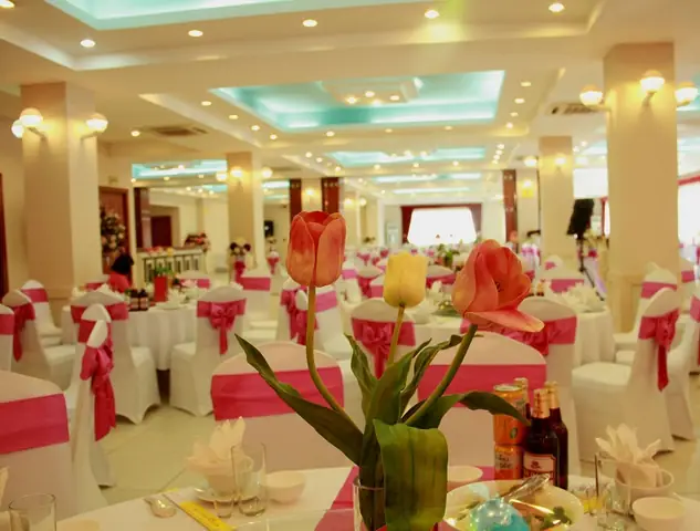 Review Ăn Uống Khi Đi Công Viên Nước Hồ Tây Review Ăn Uống Khi Đi Công Viên Nước Hồ Tây