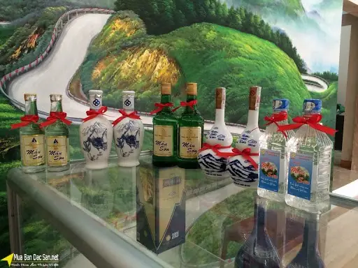 Rượu Mẫu Sơn Hàng Chuẩn Uống Không Đau Đầu Không Khát Nước Rượu Mẫu Sơn Hàng Chuẩn Uống Không Đau Đầu Không Khát Nước