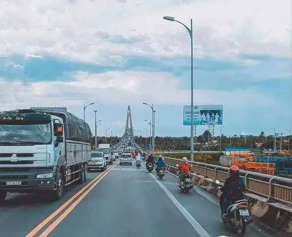Chuyển Bằng Xe Máy Ô Tô Cá Nhân
