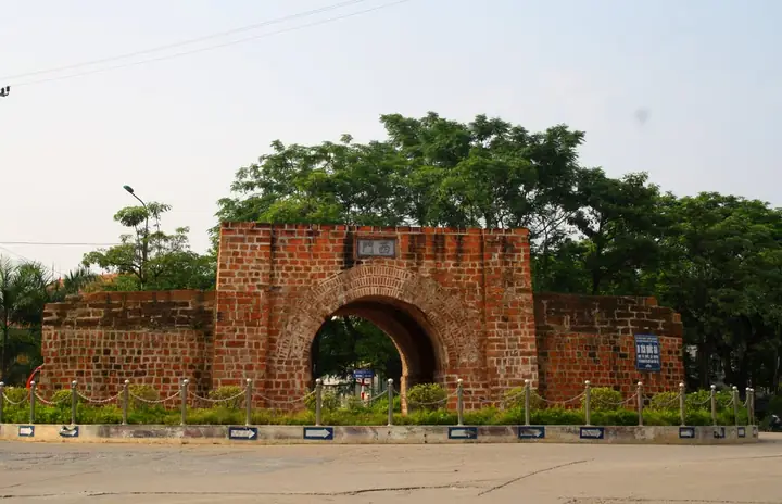 Tiền Sử Việt Nam: Dấu Vết Con Người Đầu Tiên Và Từ Thời Kỳ Đồ Đá Cũ Đến Đồ Đá Mớithời Kỳ Đầu Triều Đại: Hồng Bàng, Thục, Triều (khoảng 2879 - 111 Tcn)trung Quốc Đô Hộ: 111 Trước Công Nguyên - 938 Sau Công Nguyênthời Kỳ Phong Kiến: 939 - 1858thực Dân Pháp Và Sự Thành Lập Nước Việt Nam Dân Chủ Cộng Hòa: 1858-1954chiến Tranh Việt Nam: 1954-1975thời Kỳ Độc Lập, Hội Nhập Và Phát Triển: 1975 - Đến Nay