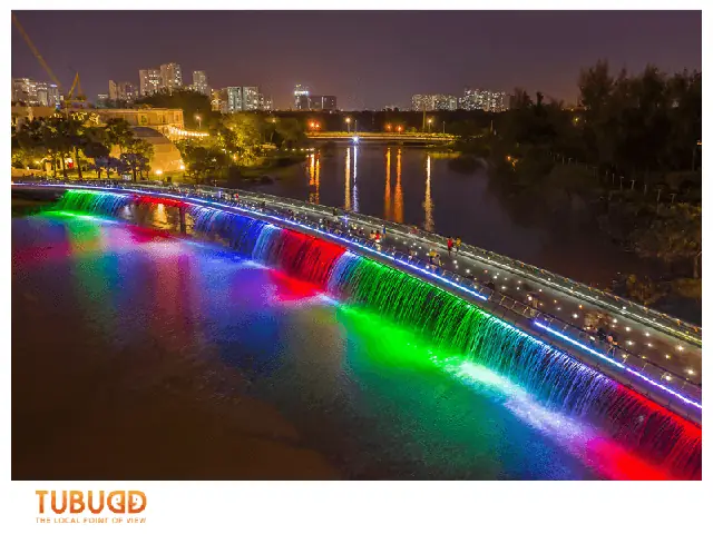 Where Is Starlight Bridge In Ho Chi Minh City?