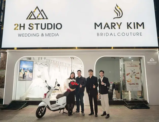 Top 8 Studio Chụp Ảnh Cưới Đẹp Ở Hà Nội: Đánh Giá Chi Tiết & Lựa Chọn Tốt Nhất