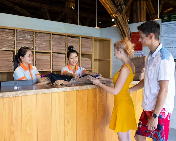 Lưu Ý Và Cách Sử Dụng Vé Tắm Bùn Nha Trang Hòn Tằm
