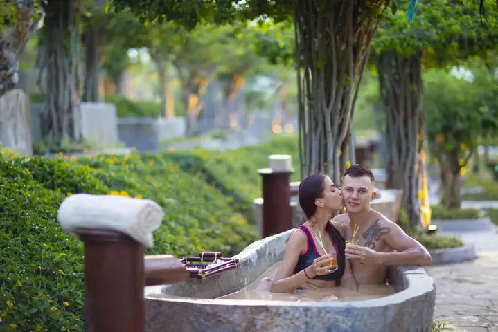 Tắm Bùn Nha Trang Có Tác Dụng Gì?