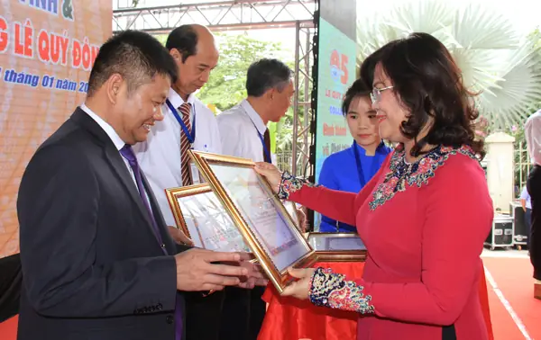 Tập Đoàn Anh Vinh Kỷ Niệm 10 Năm Thành Lập