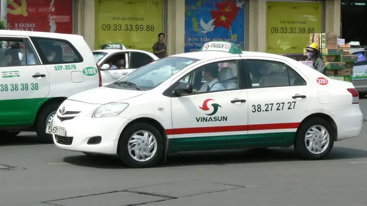 Taxi Vinasun Cà Mau: Tổng Đài Đặt Chỗ Và Đa Dạng Loại Xe