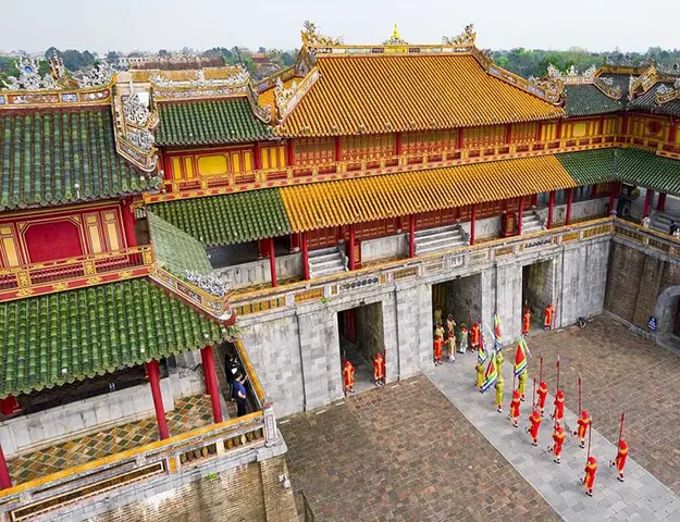 Đại Nội Huế – Thông Tin Giá Vé, Giờ Mở Cửa Và Cách Di Chuyển Đại Nội Huế – Thông Tin Giá Vé, Giờ Mở Cửa Và Cách Di Chuyển