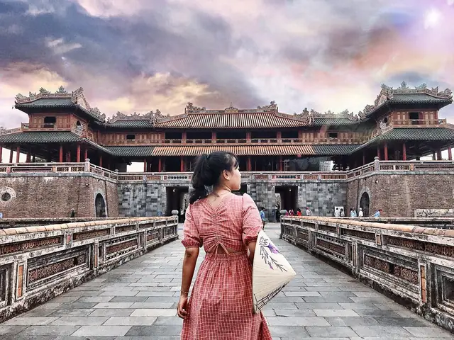 Đại Nội Huế: 10 Điều Lưu Ý Khi Khám Phá Cung Đình Triều Nguyễn Đại Nội Huế: 10 Điều Lưu Ý Khi Khám Phá Cung Đình Triều Nguyễn