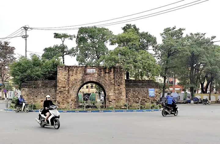 Thành Nhà Mạc Ở Tuyên Quang Thành Nhà Mạc Ở Tuyên Quang
