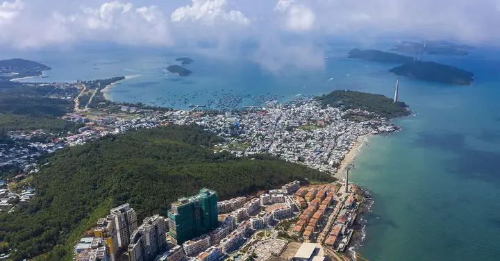 Thành Phố Đảo Đầu Tiên Của Việt Nam Sau Hơn Hai Năm Thành Lập