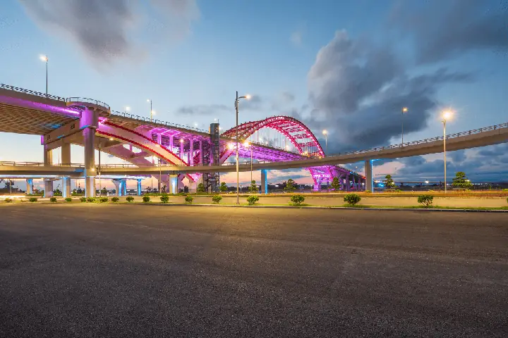 Check-in At Sunset Under The Bridge Hoang Van Thu Check-in At Sunset Under The Bridge Hoang Van Thu