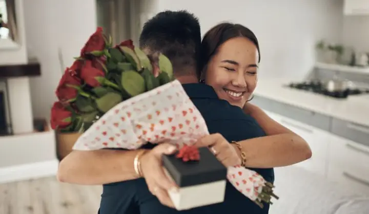 20+ Bài Thơ Chúc Mừng Sinh Nhật Vợ Yêu Hài Hước, Hay Nhất