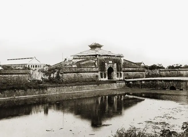 Toàn Cảnh Hoàng Thành Thăng Long Toàn Cảnh Hoàng Thành Thăng Long