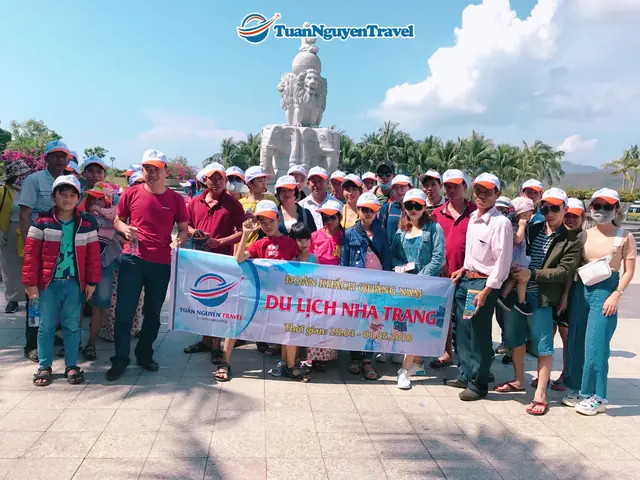Ngày 3: City Tour – Tắm Bùn Tháp Bà - Tiễn Khách (ăn Sáng, Trưa) Ngày 3: City Tour – Tắm Bùn Tháp Bà - Tiễn Khách (ăn Sáng, Trưa)