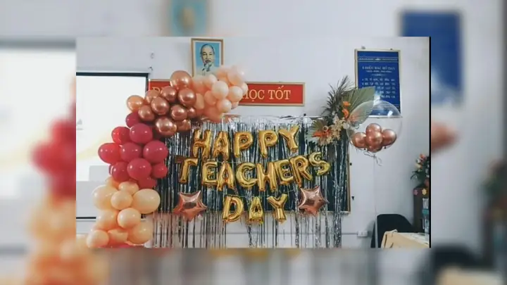 Mẫu Trang Trí Bảng 20/11 Sử Dụng Bóng Bay Mẫu Trang Trí Bảng 20/11 Sử Dụng Bóng Bay
