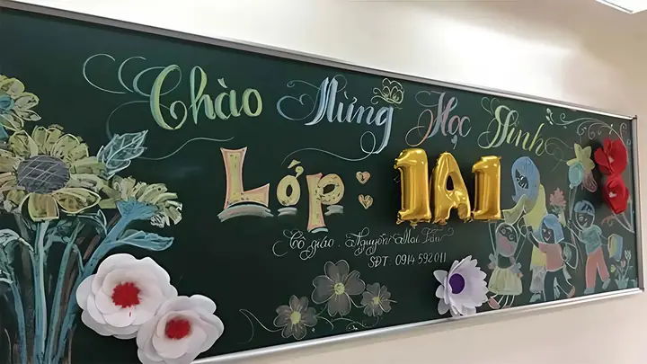 Mẫu Trang Trí Bảng 20/11 Sử Dụng Hình Dán Mẫu Trang Trí Bảng 20/11 Sử Dụng Hình Dán